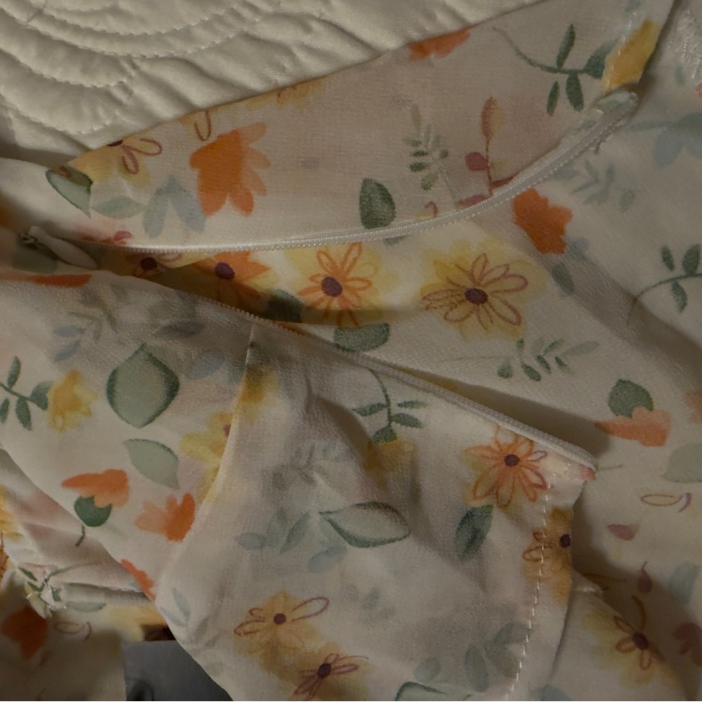 💡𝐍𝐖𝐓-𝐄𝐈𝐋𝐋𝐘 𝐁𝐀𝐙𝐀𝐑 𝐅𝐋𝐎𝐑𝐀𝐋 𝐙𝐈𝐏 𝐒𝐈𝐃𝐄 𝐕 𝐍𝐄𝐂𝐊 𝐂𝐑𝐎𝐏 𝐓𝐎𝐏 - Picture 6 of 6